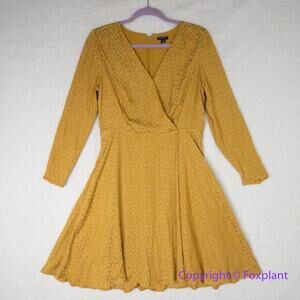 Ann Taylor Cheetah Jacquard Faux Wrap V-neck Light Lined‎ Belted Dress, size 18